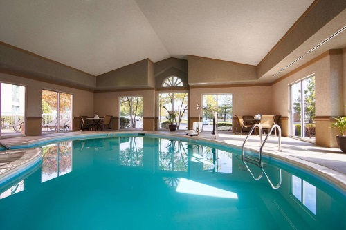 Best Western Plus Inn at Valley View zwembad
